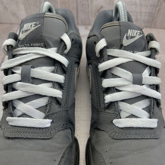 Nike Delta Force Low Sneaker Athletic Shoes Gray Size 6Y Kids I 7.5 Women's - Picture 5 of 16